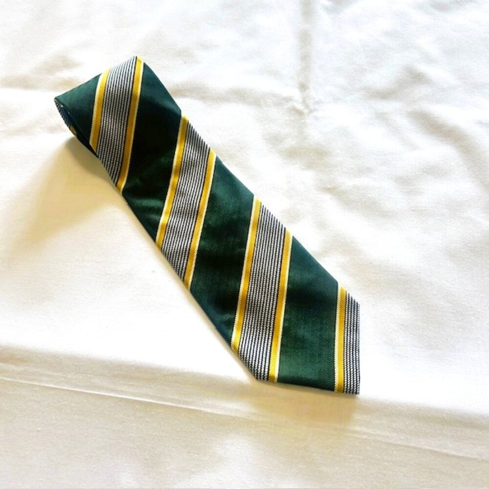 Disa Mens Tie Green Gold Stripes Diagonal 56 x 3.7 in